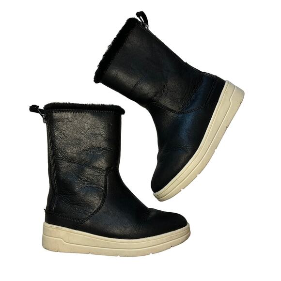 Cat & Jack Nikita Big Girls Faux Leather & Sherpa Double Zip Sneaker Booties 13 - Picture 1 of 5